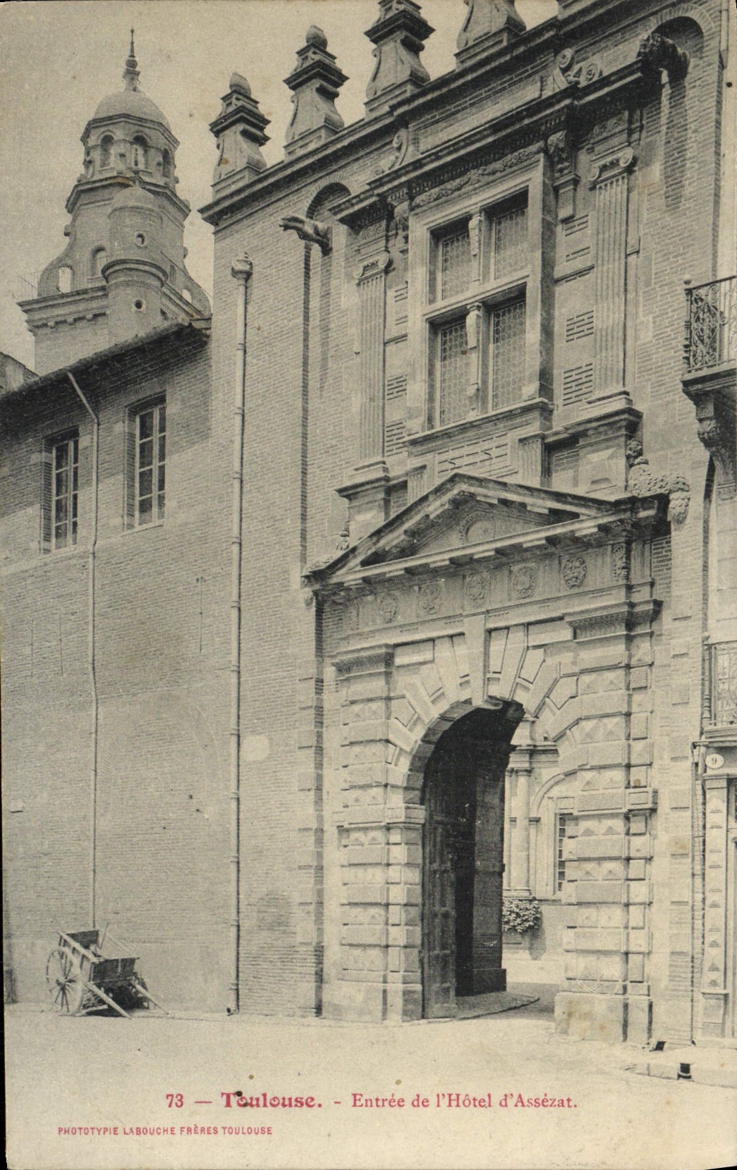 POSTAL Toulouse de la VENDIMIA entrada del hotel de Assezat