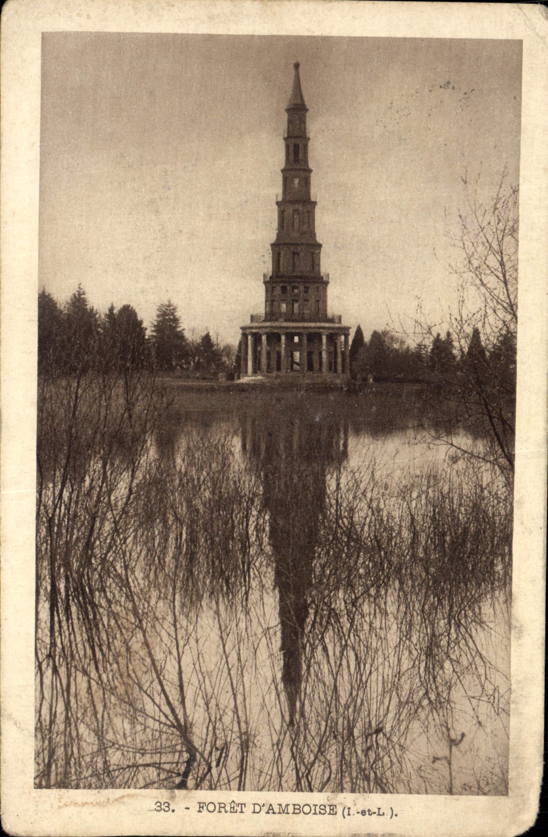 Taladro de la POSTAL de la VENDIMIA de Amboise