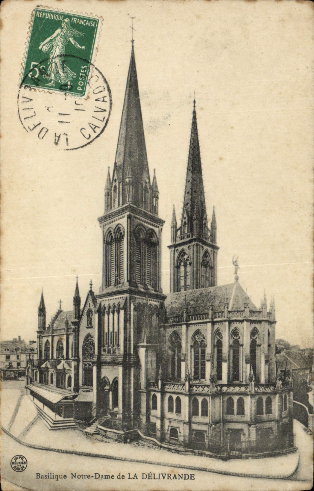 VINTAGE POSTCARD Notre Dame Basilica of Delivrande