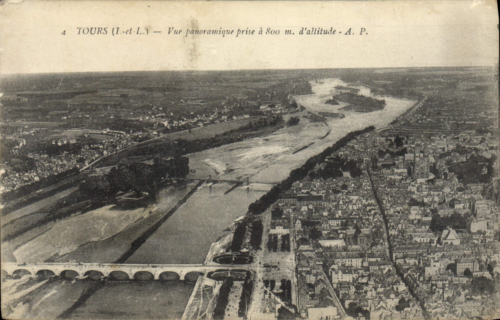 CPA Tours Vue Panoramique Prise a 800m d'altitude