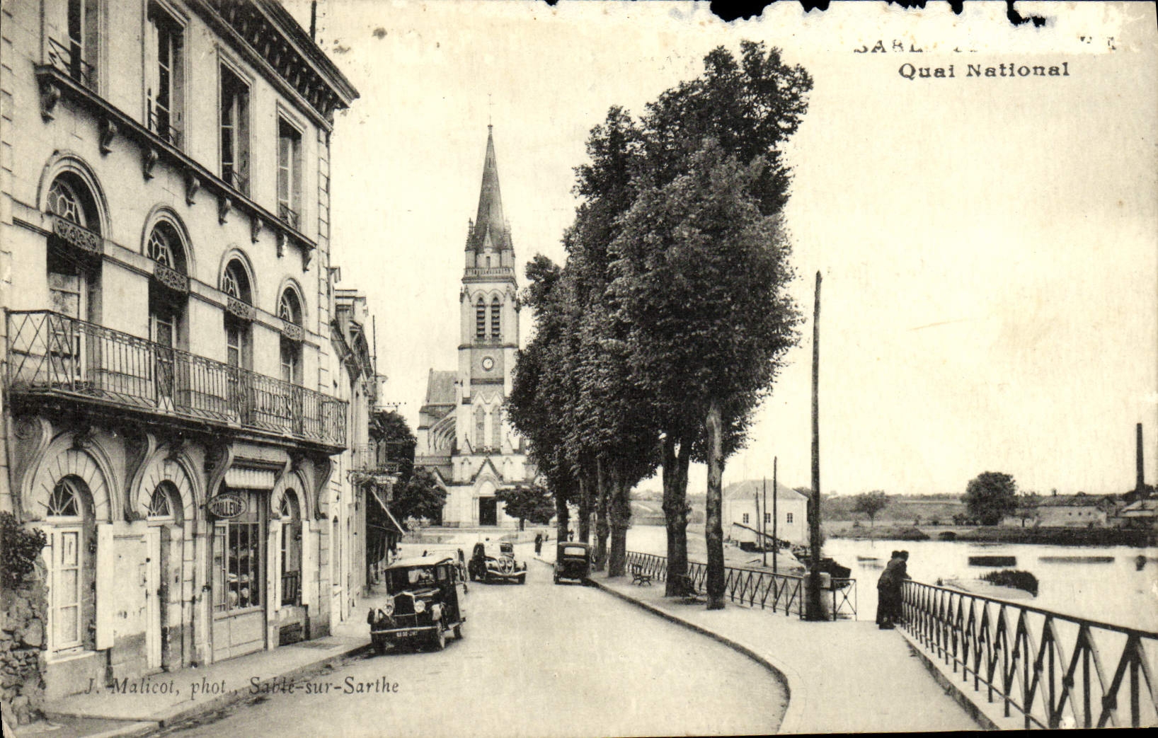 VINTAGE POSTCARD Sand on the Sarthe National Quay