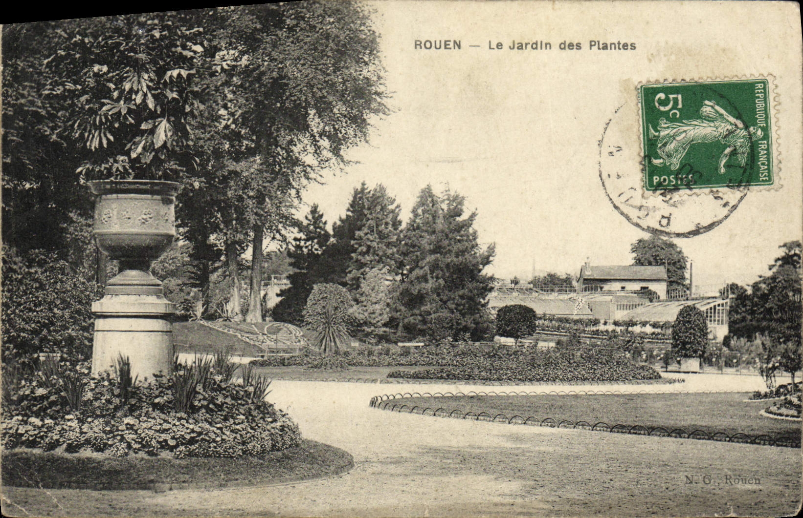 VINTAGE POSTCARD Rouen the Botanical garden