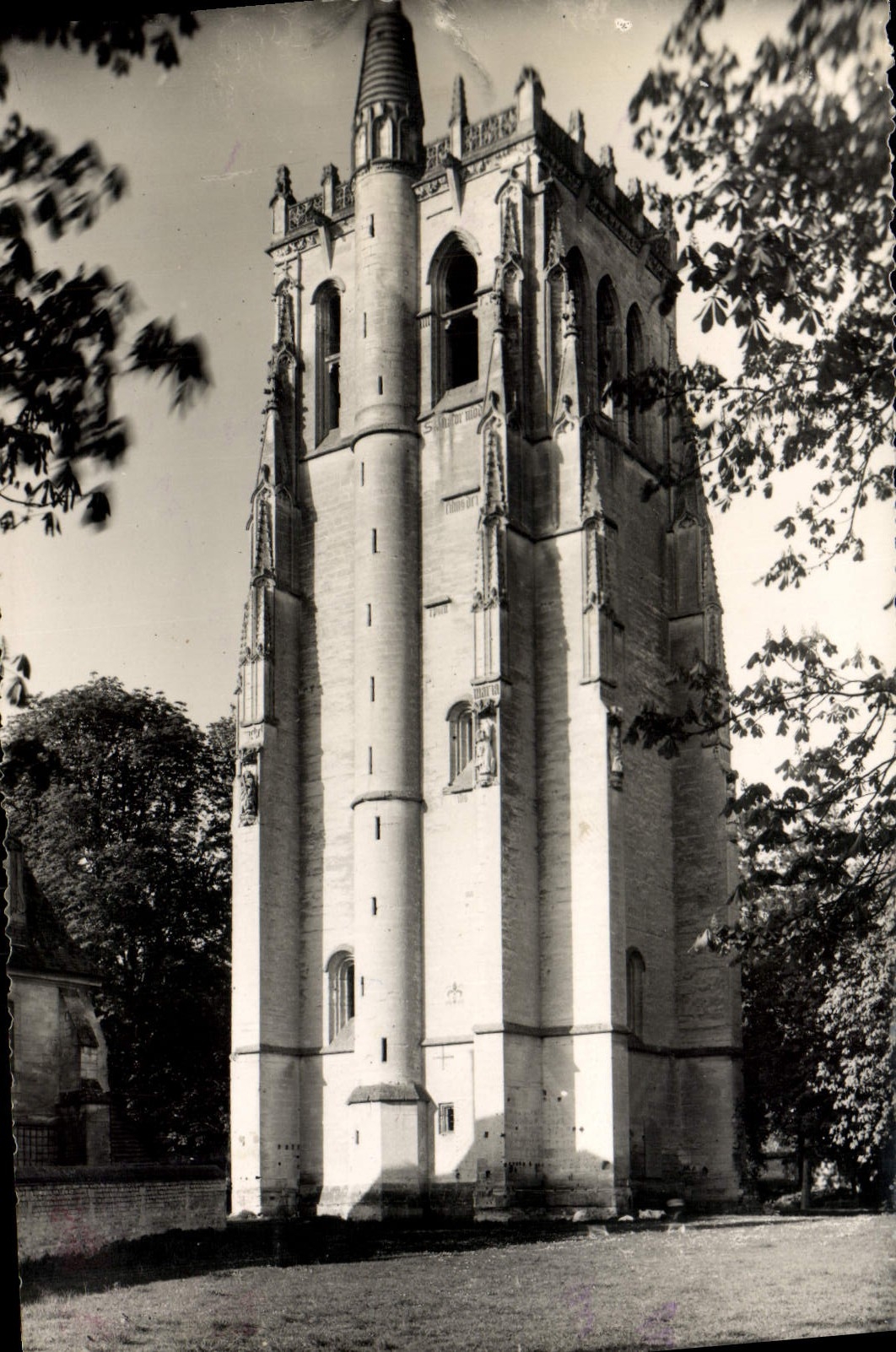 CPM Environs De Brionne Saint Nicolas Abbaye de Bec Hellot Saint Nicolas
