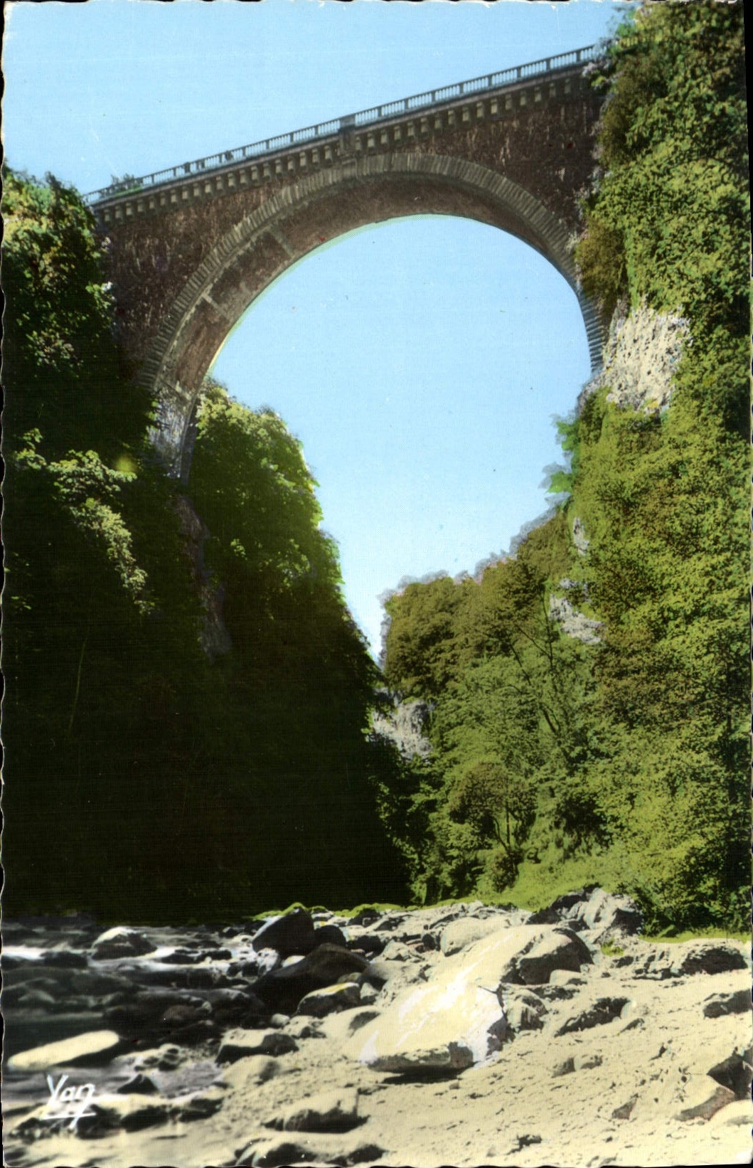 CPM Saint Sauveur Le Pont Napoleon