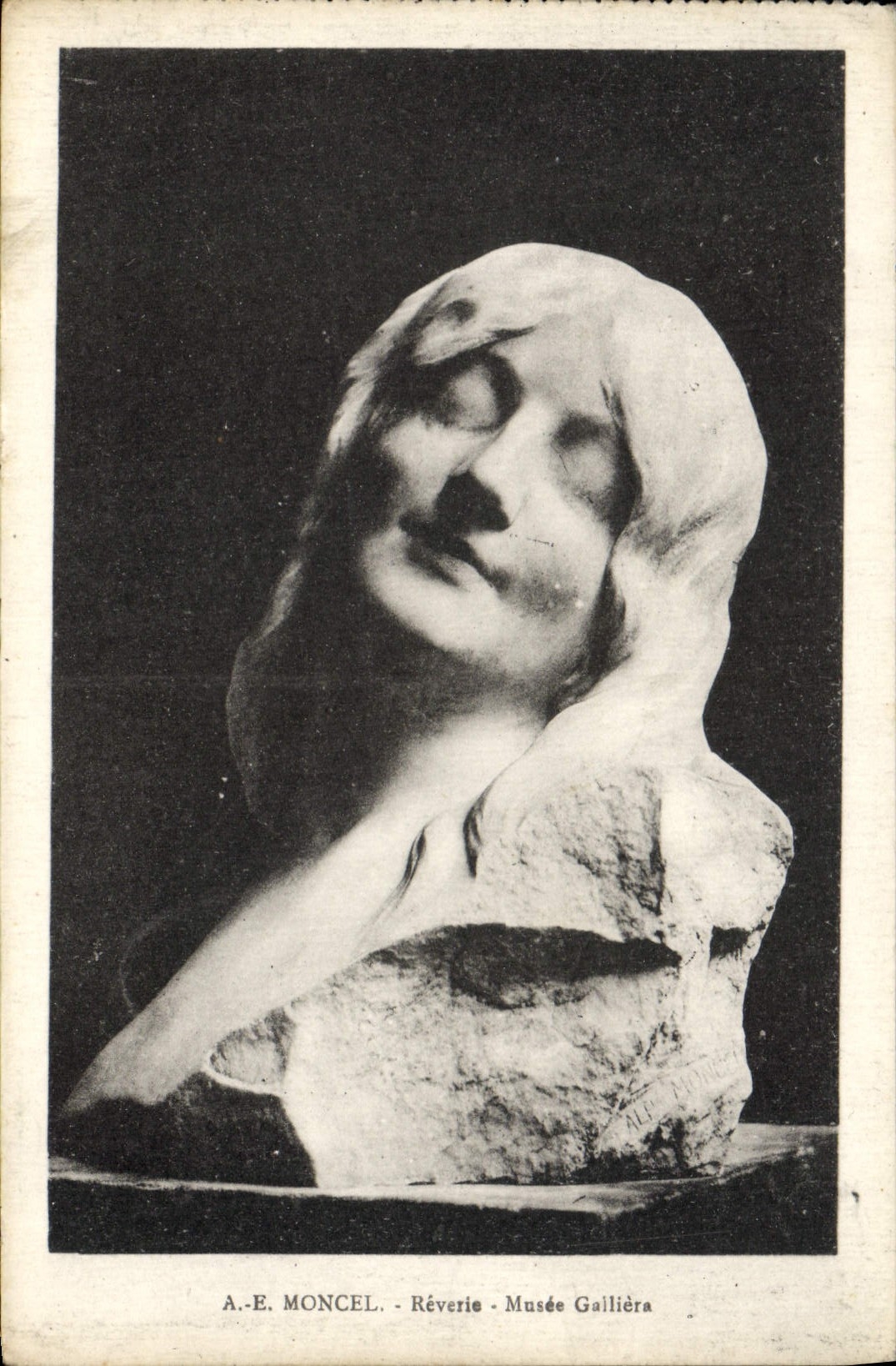 VINTAGE POSTCARD Moncel Daydream Galliera Museum