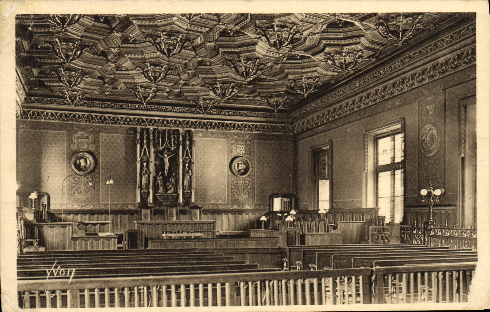 VINTAGE POSTCARD Soft France Rouen Law courts Room Of the Meetings Of the Parliament
