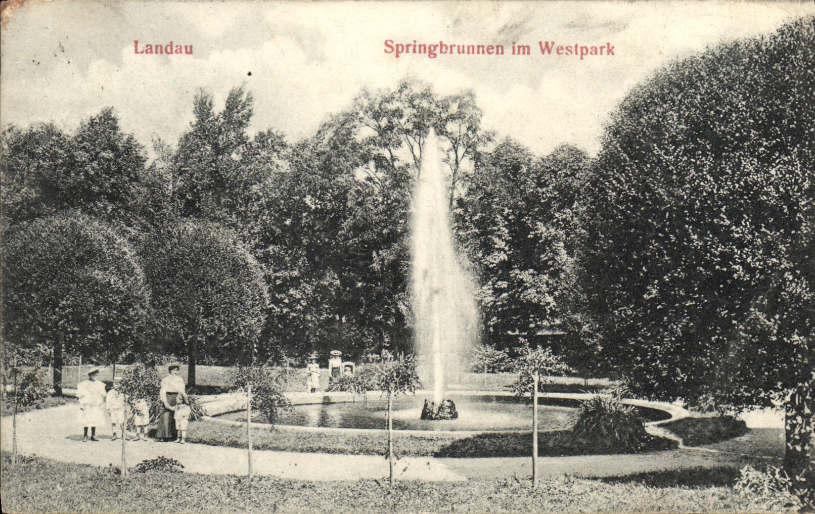 VINTAGE POSTCARD Pram Springbrunnen Im Westpark