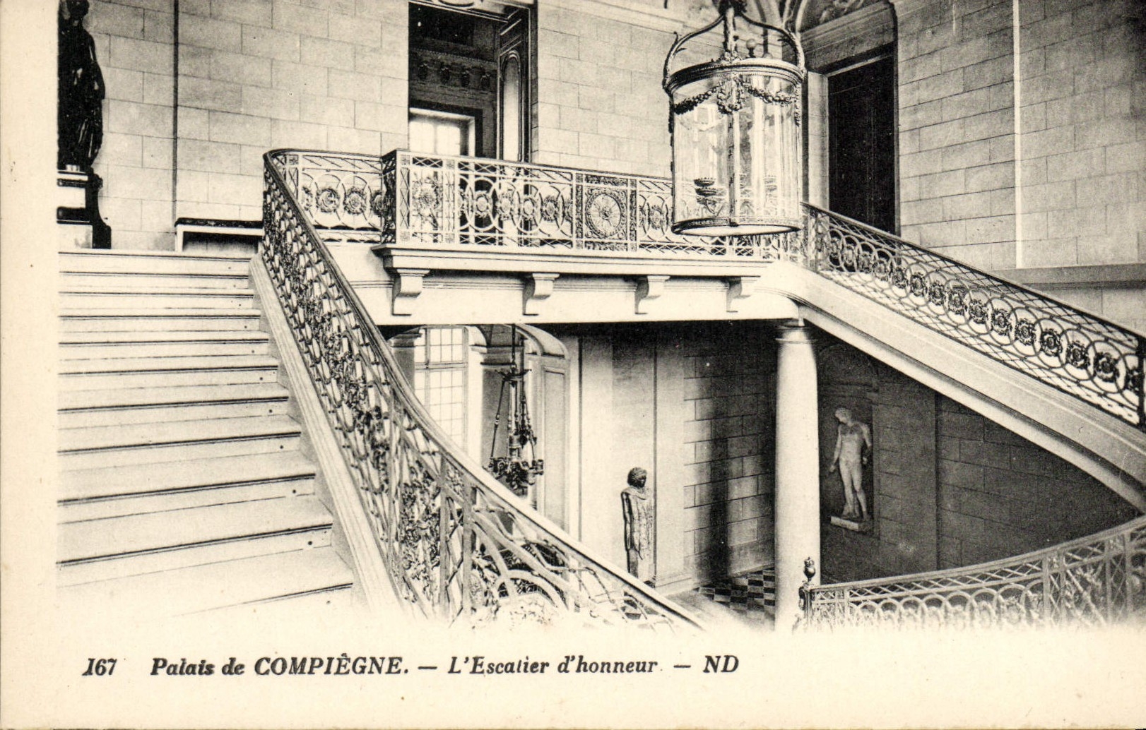 Paladar de la POSTAL de la VENDIMIA de Compiegne la escalera principal