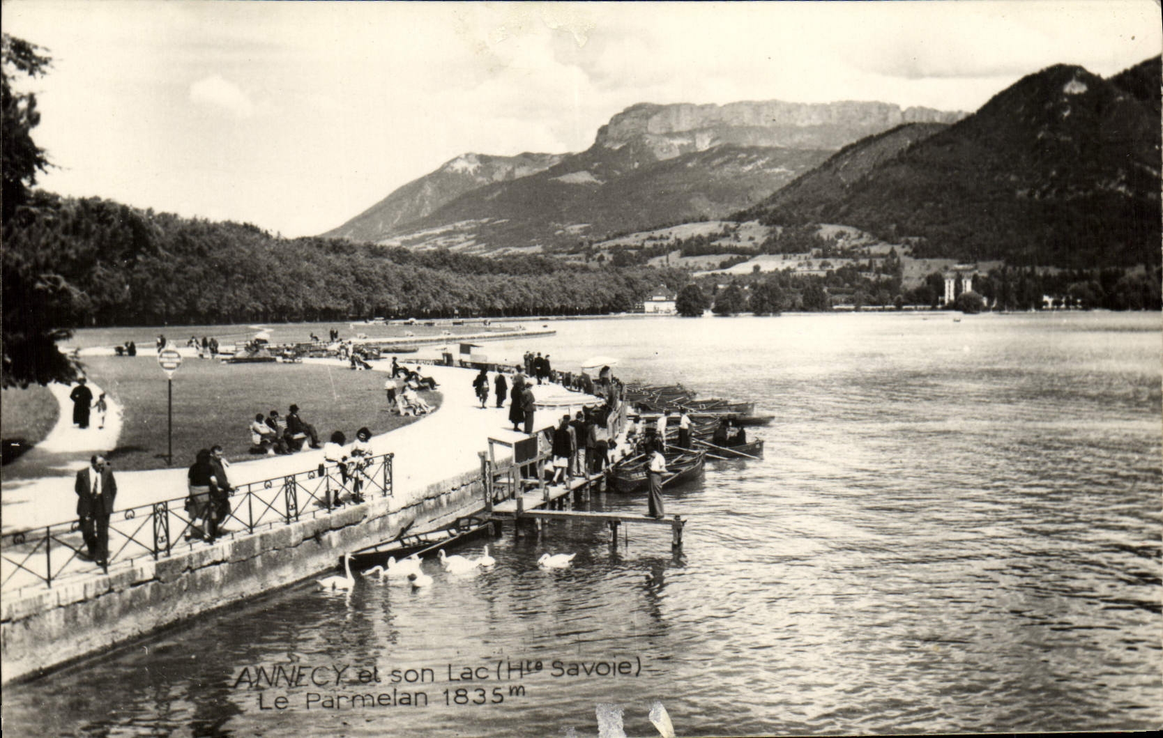 CPM Annecy Et Son Lac Le Parmelan