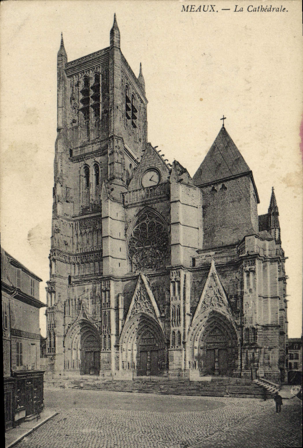 CPA Meaux La Cathedrale