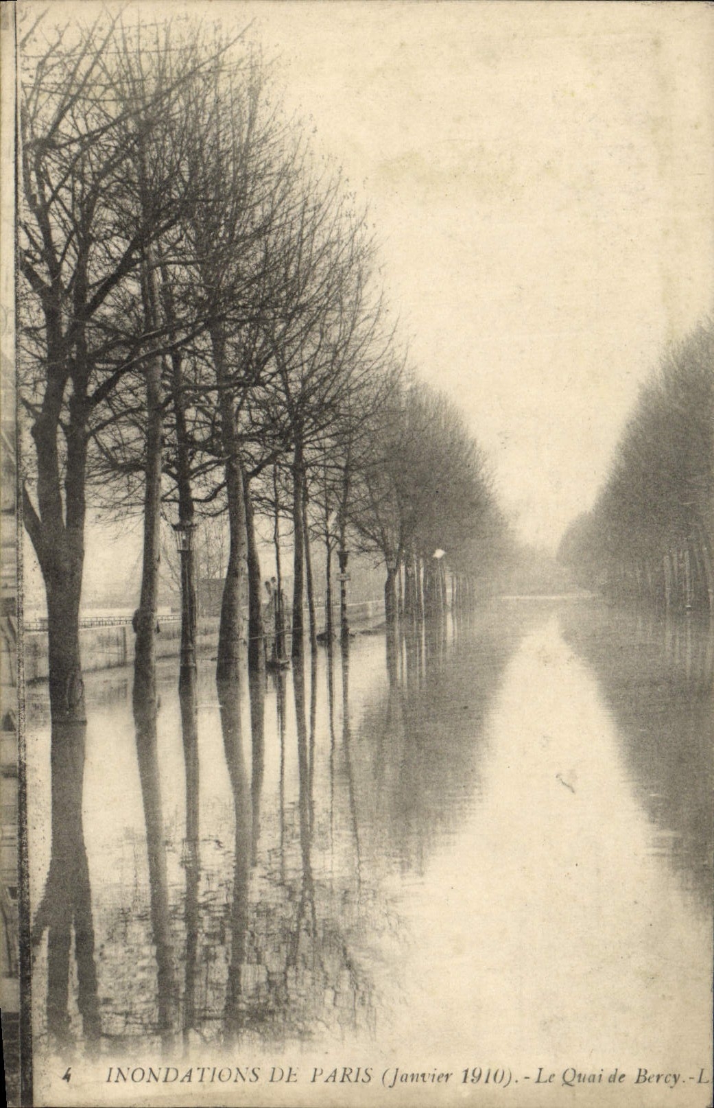 Inundaciones de la POSTAL de la VENDIMIA de París el Quay de Bercy Janiver 1910