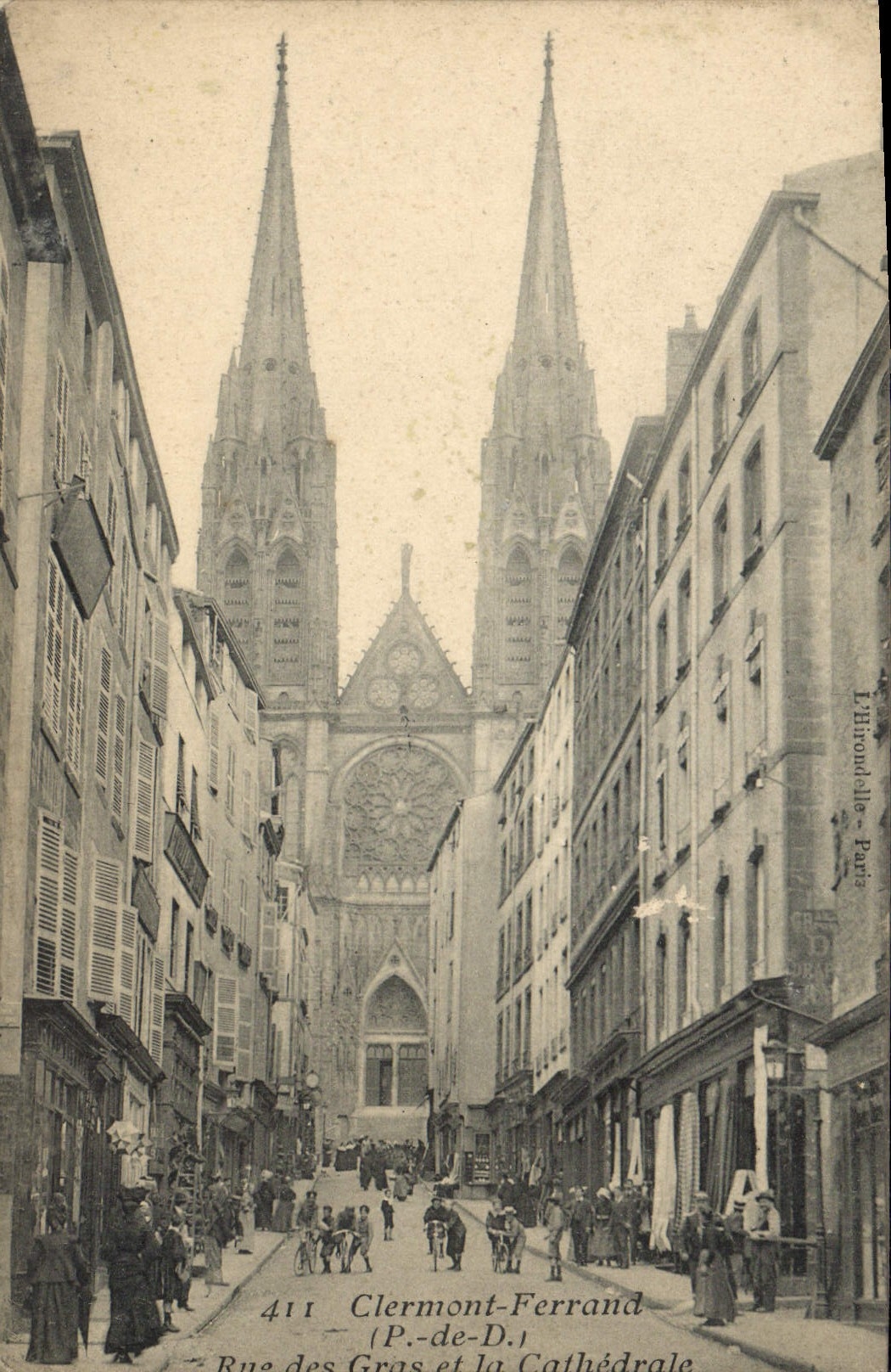 Calle de Clermont-Ferrand de la POSTAL de la VENDIMIA de las grasas y de la catedral