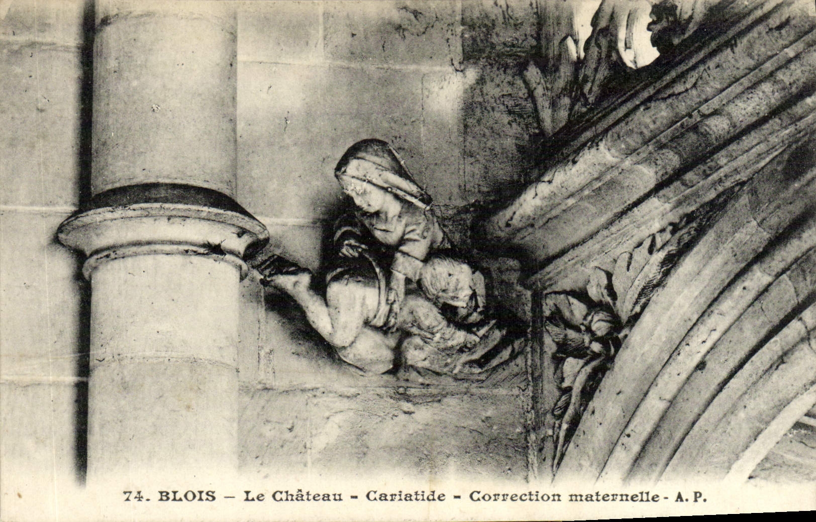 POSTAL Blois de la VENDIMIA la corrección maternal de la cariátide del castillo