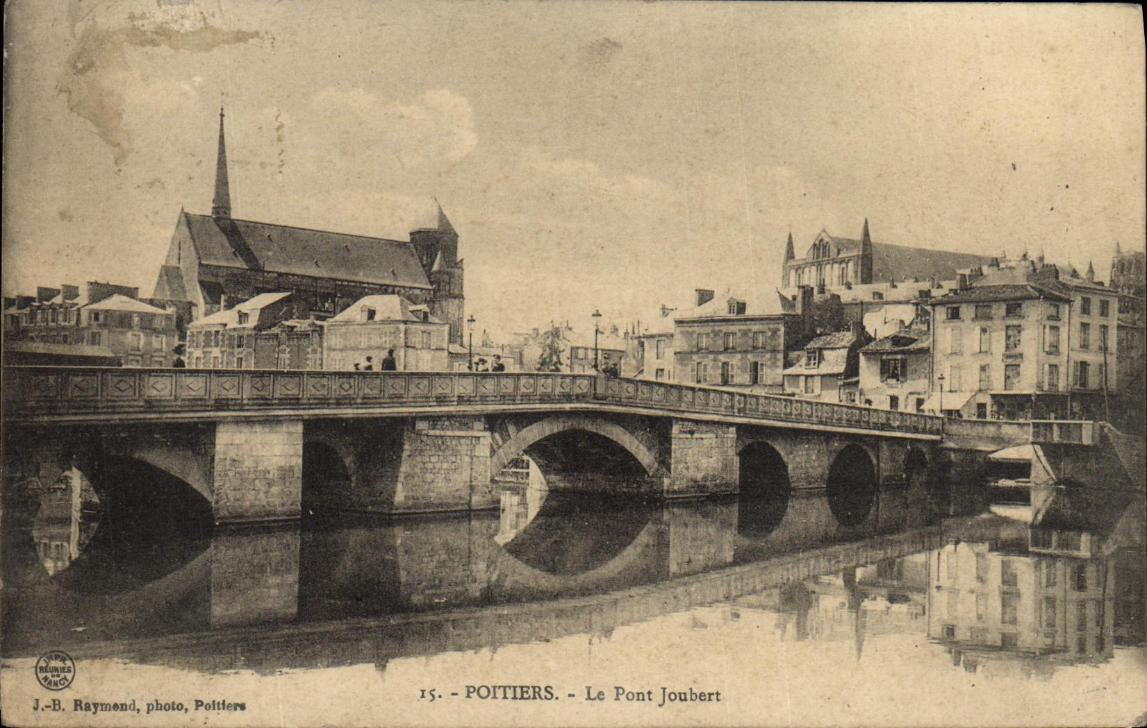 CPA Poitiers Le Pont Joubert