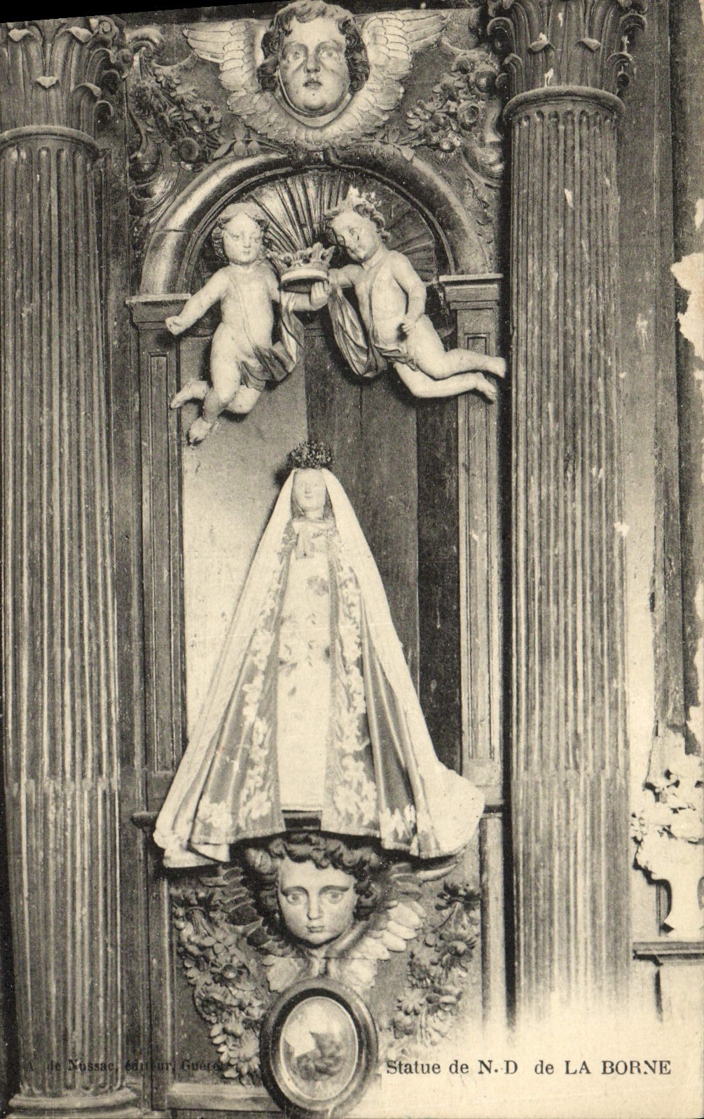 CPA Statue De N D De La Borne Vierge
