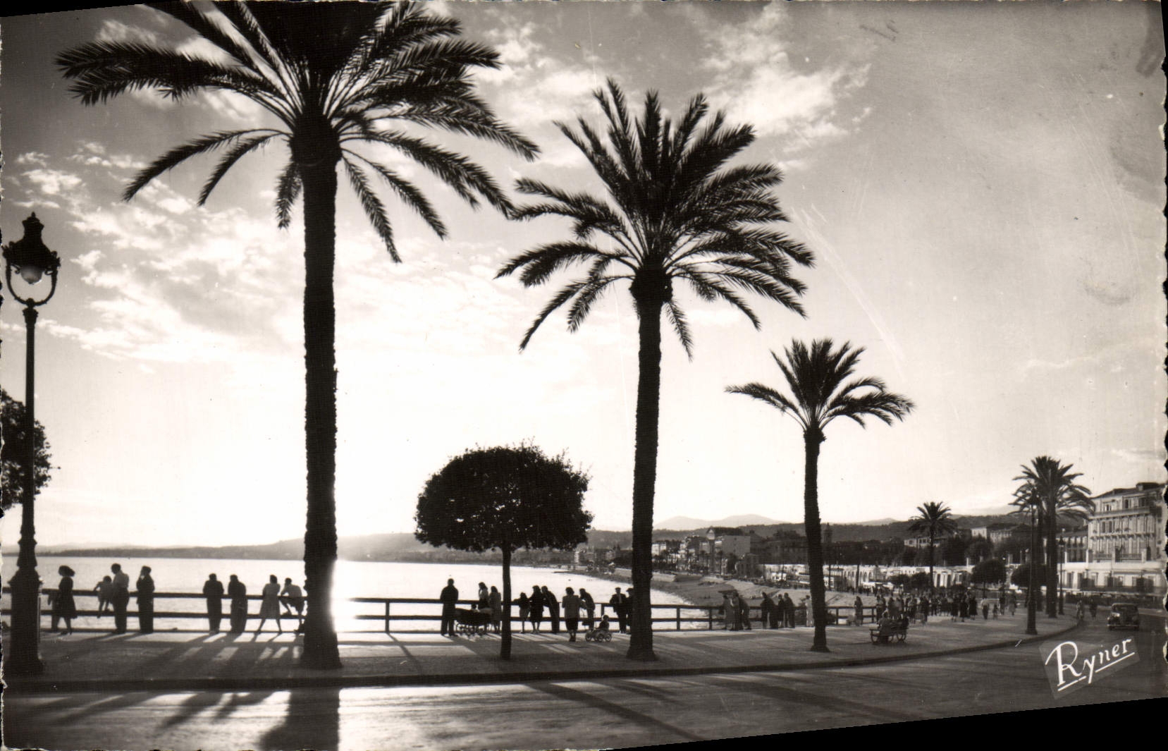 CPM Les Bords De La Riviera Nice Crepuscule Sur La Baie Des Anges
