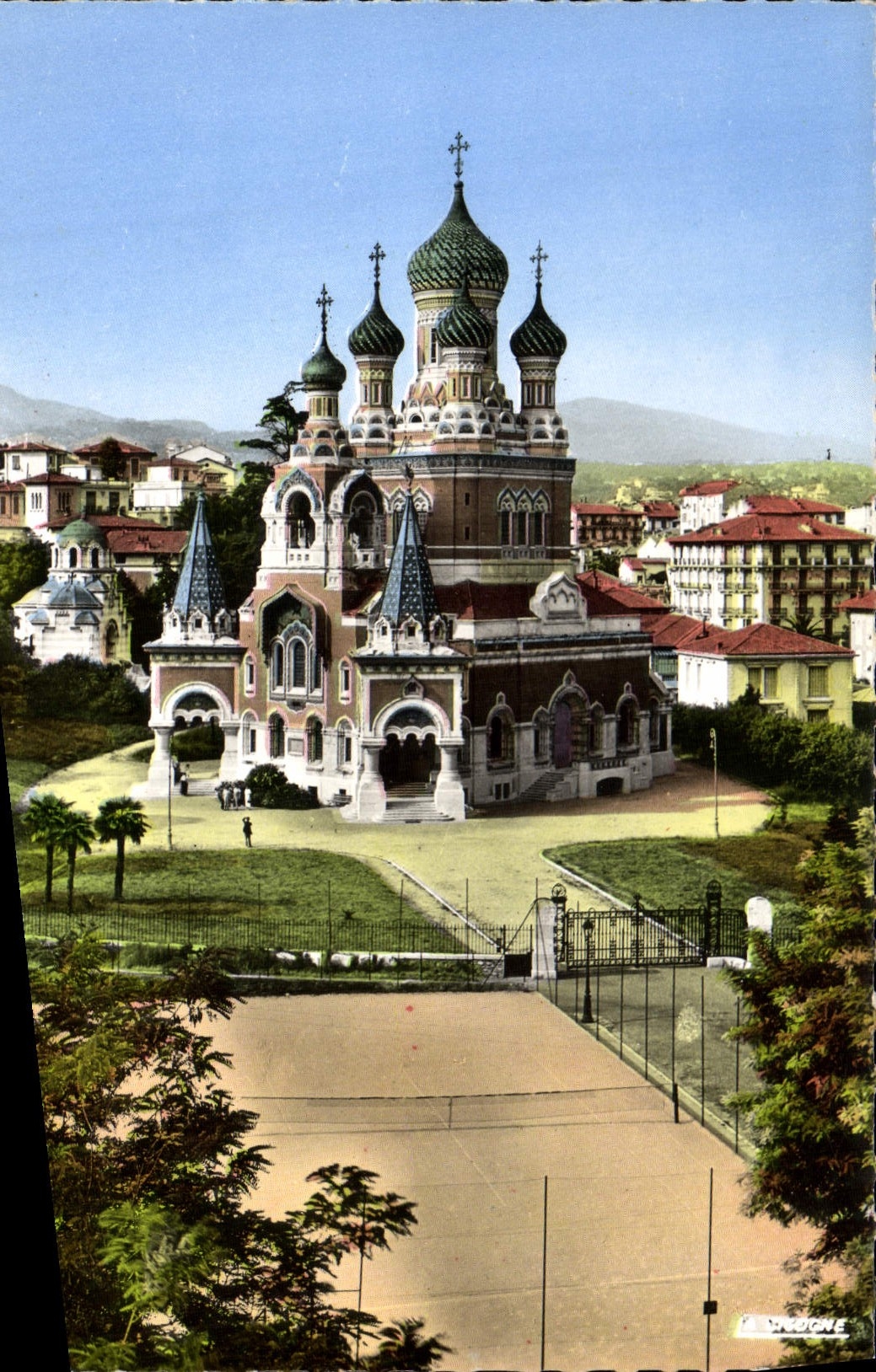 CPM Nice L'Eglise Rusee Russie Russia