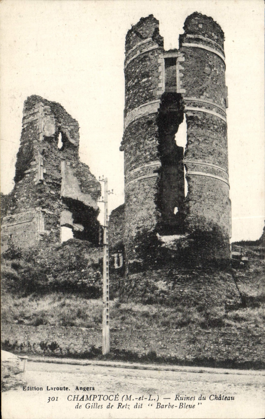 CPA Champtoce Ruines du Chateau de Gilles de Retz dit Barbe Bleue