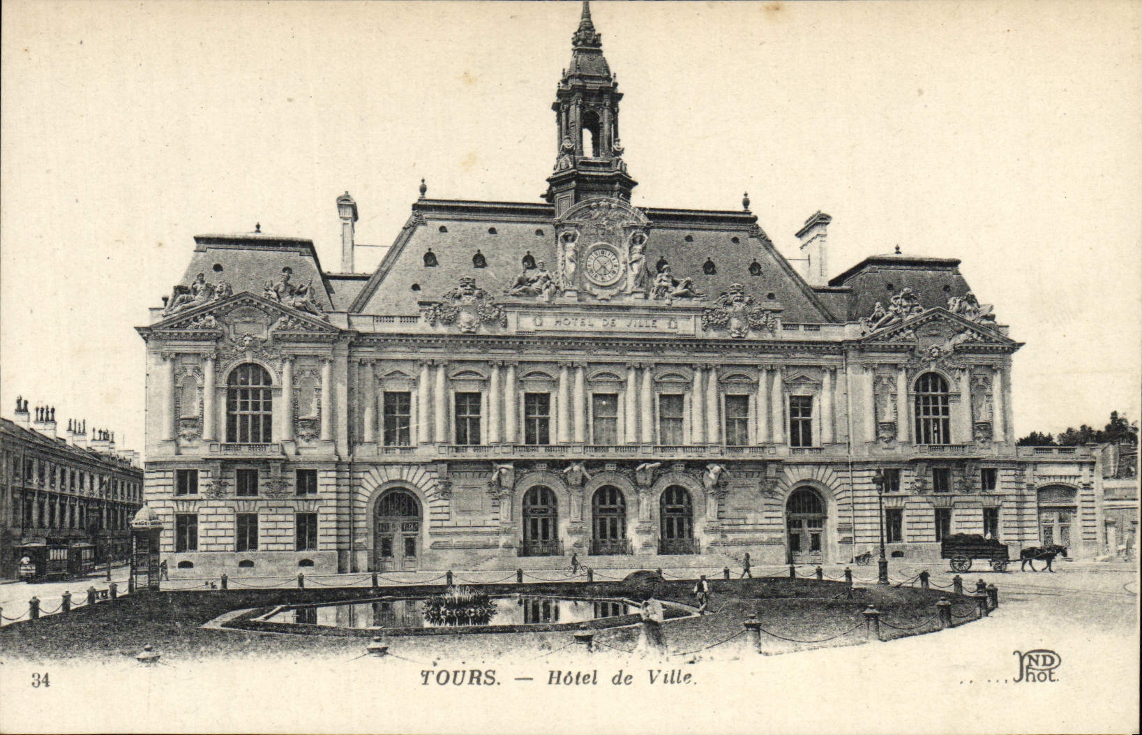 CPA Tours Hotel de Ville