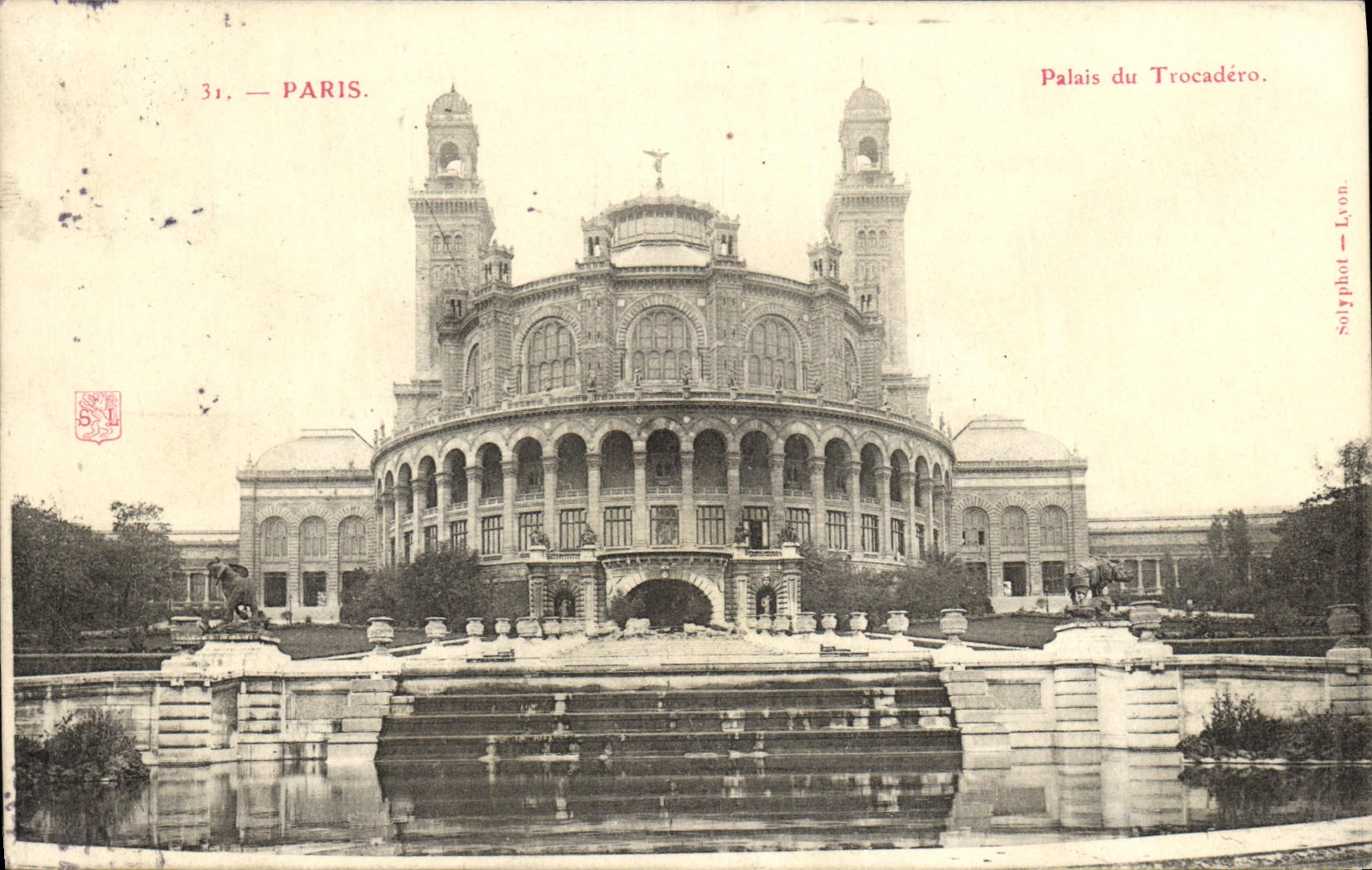 VINTAGE POSTCARD Paris Palate Of Trcadero