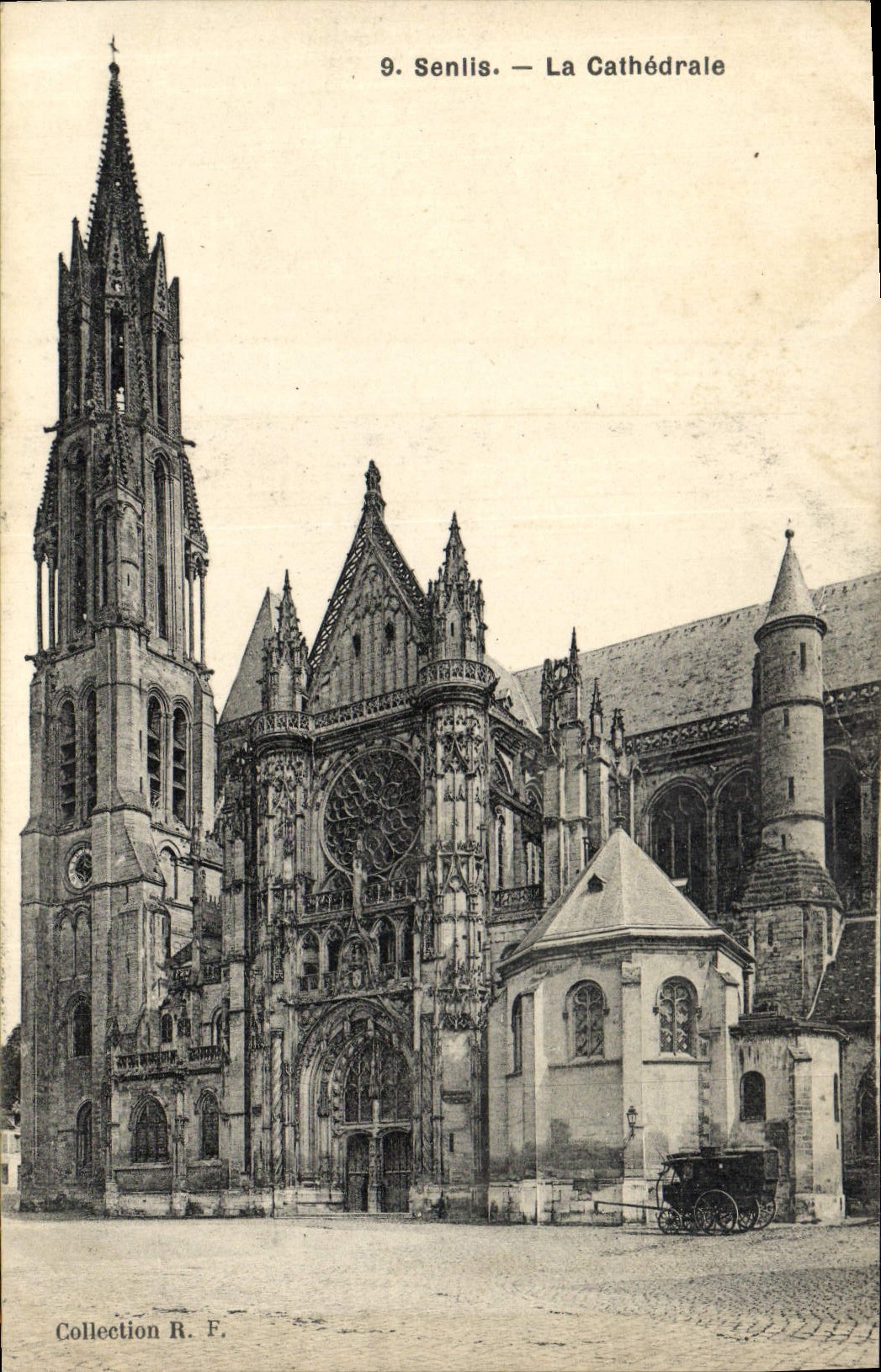CPA Senlis La Cathedrale