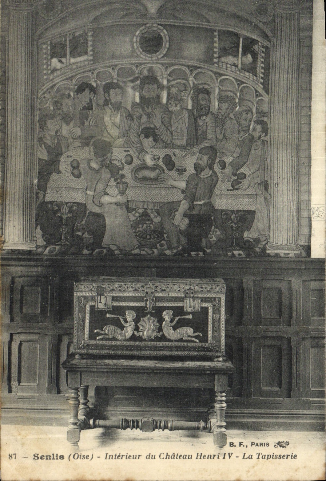 POSTAL Senlis interior de la VENDIMIA de la tapicería de Enrique IV del castillo