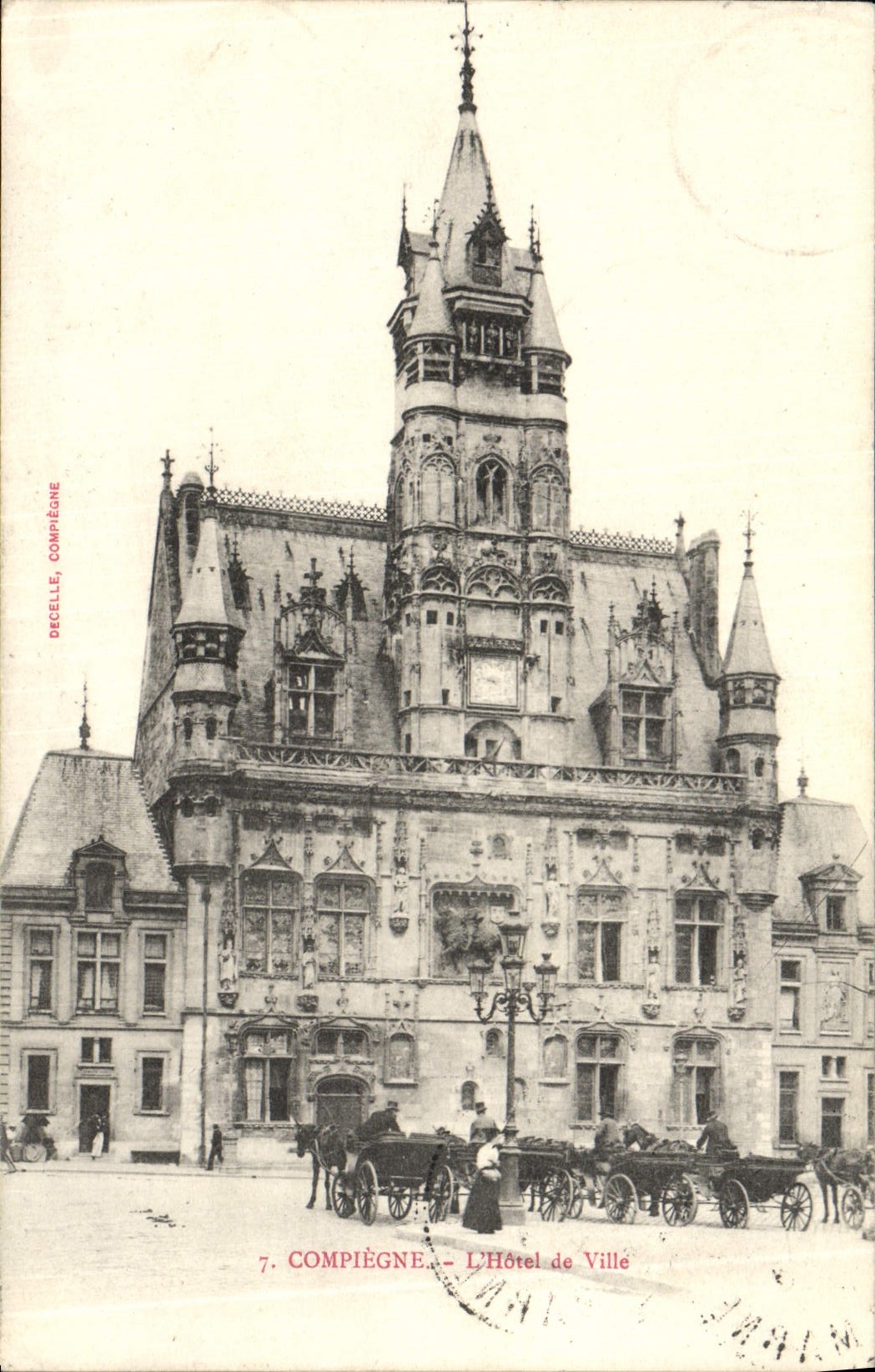 CPA Compiegne L'Hotel de Ville