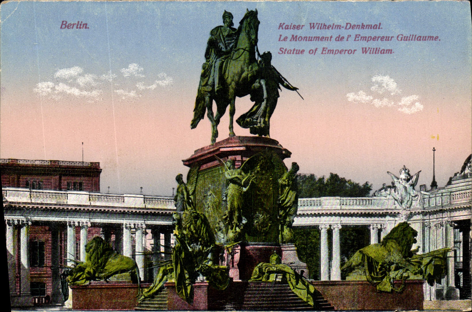 VINTAGE POSTCARD Berlin Kaiser Withelm Denkmal Lion