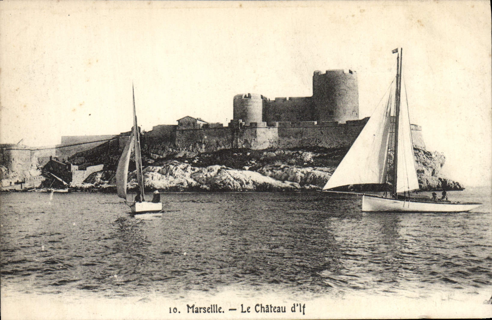 CPA Marseille Le Chateau d'if