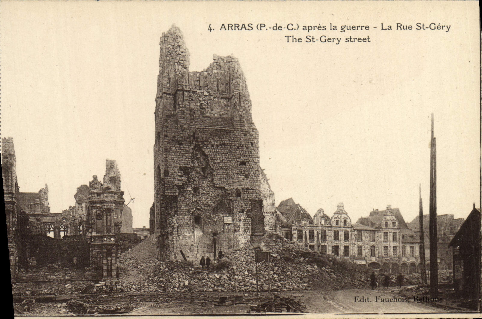 CPA Arras Apres La Guerre La Rue St Gery Militaria