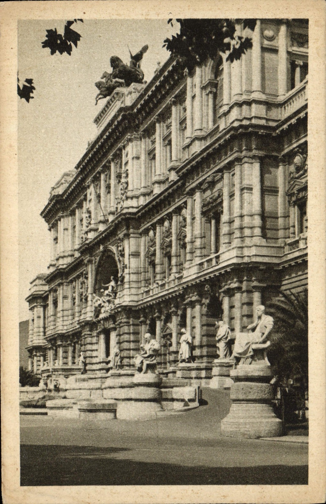 POSTAL Roma Palazzo Di Giustuzia de la VENDIMIA