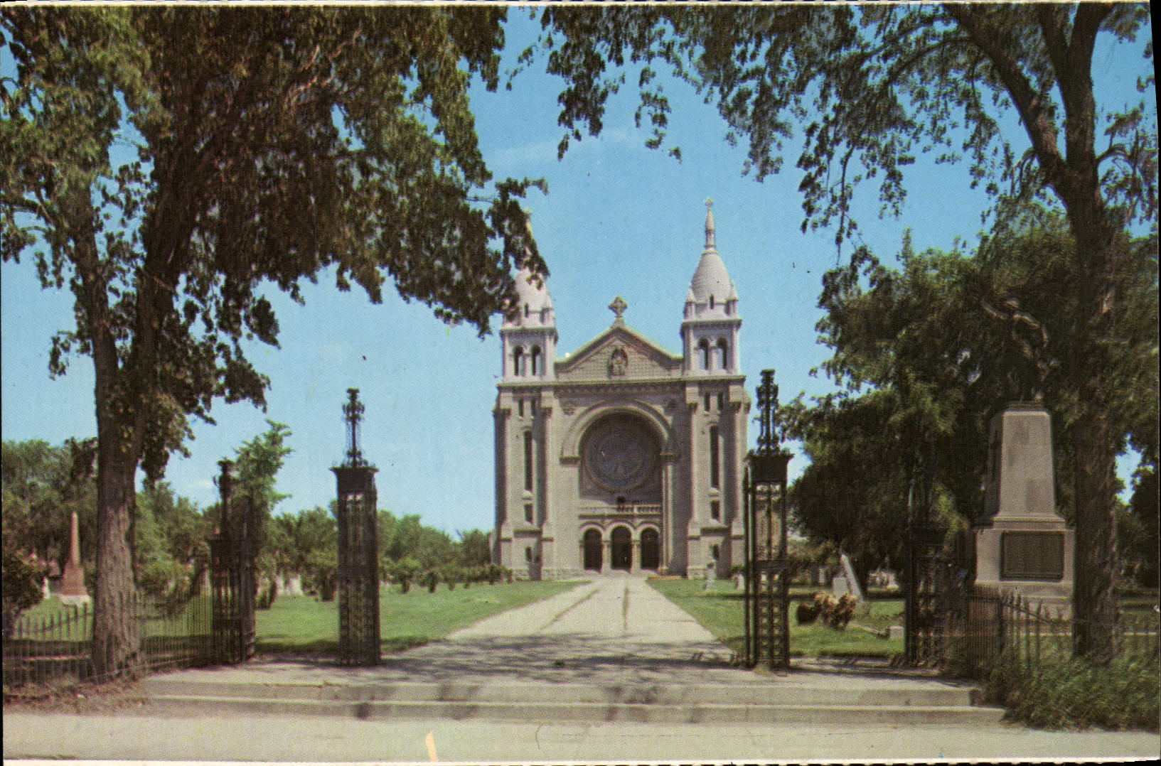 MODERN CARD St Boniface Cathedral Near Winnipeg Monitoba Canada