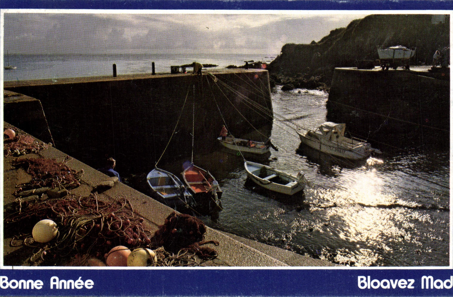 MODERN CARD Happy New Year Bloavez Mad Boats