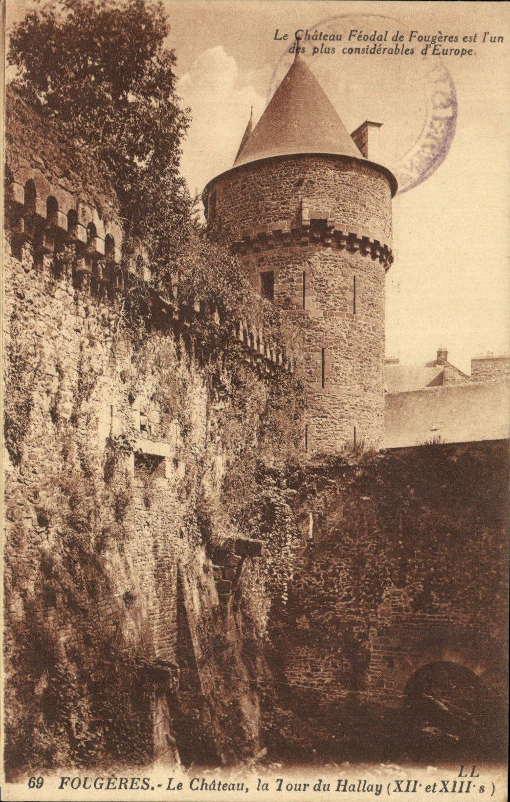 CPA Fougeres Le Chateau La Tour Du Hallay
