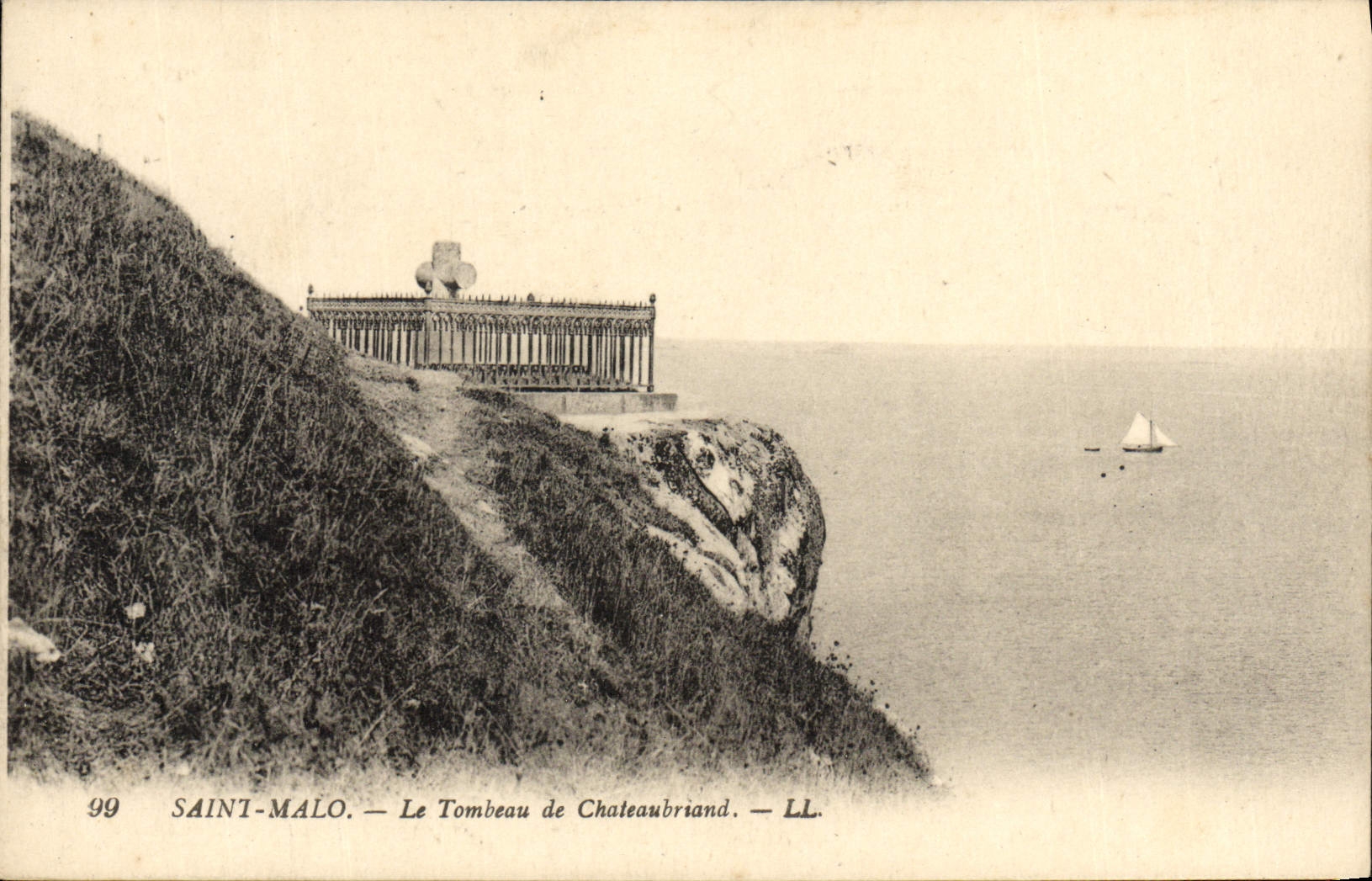 CPA Saint Malo Le Tombeau De Chateaubriand