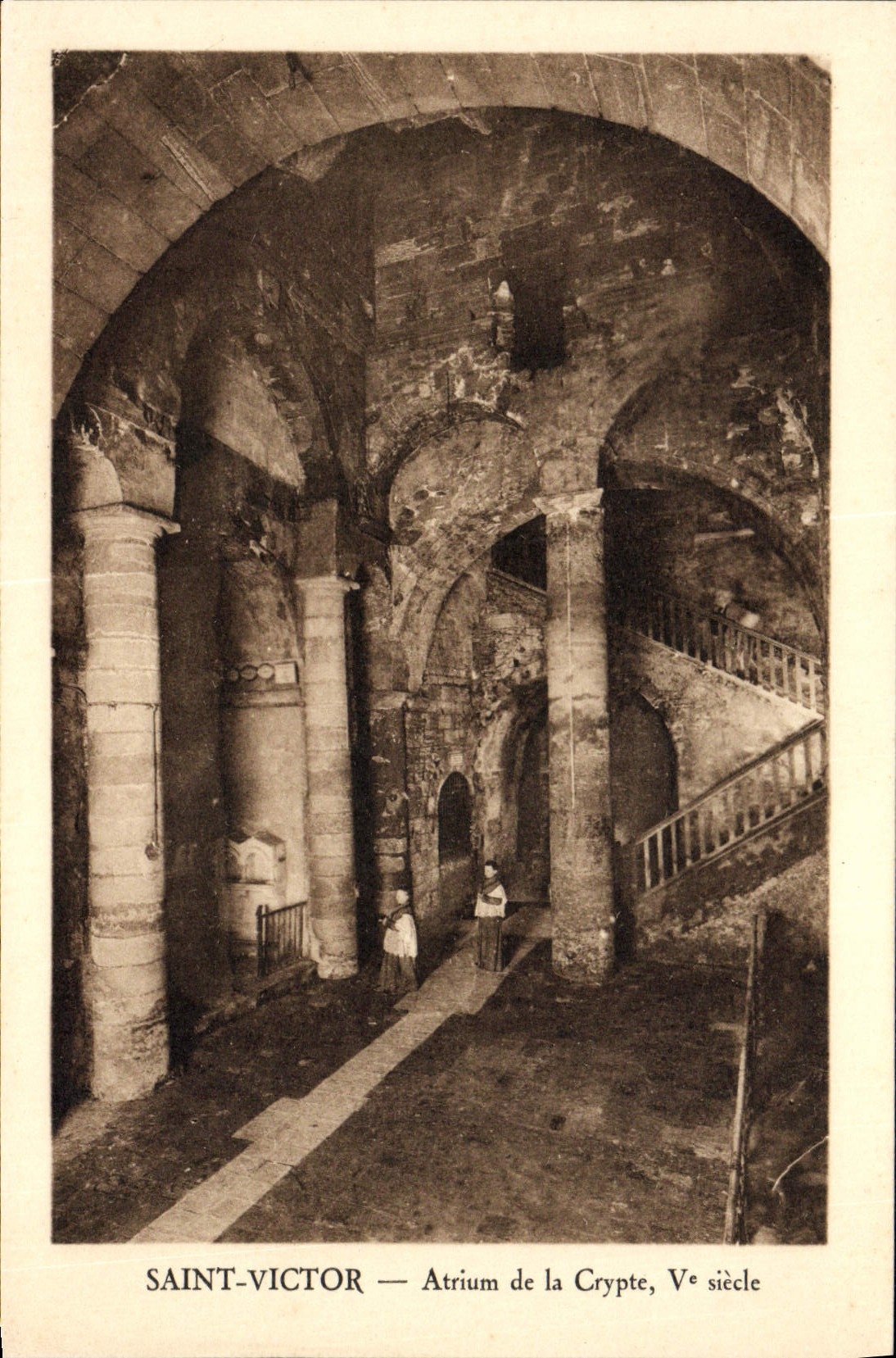 CPA Saint Victor Atrium De La Crypte Marseille