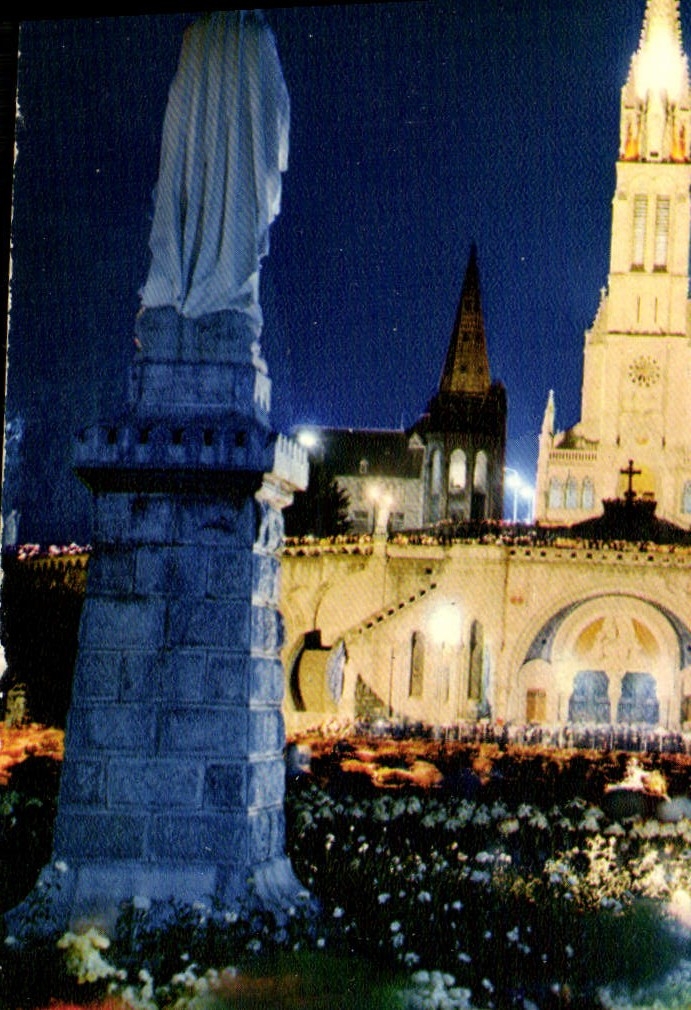 MODERN CARD Heavy the Basilica the Night And the Couronnee Virgin