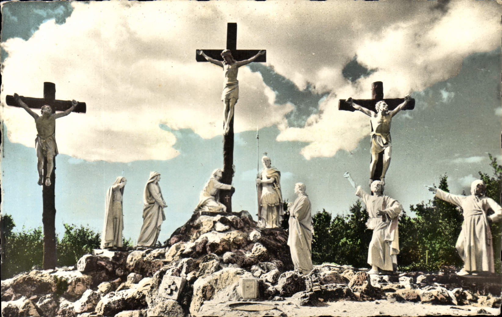 MODERN CARD Calvaire De Pontchateau Station Jesus Dies In Cross