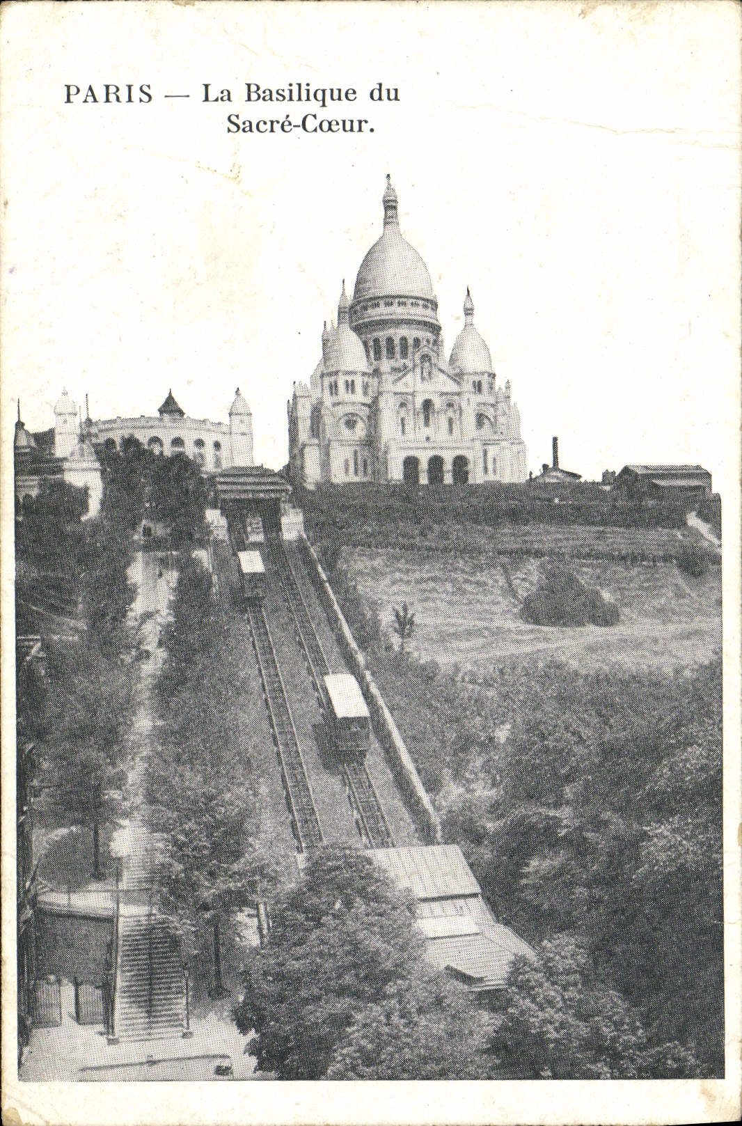 CPA Paris La Basilique Du Sacre Coeur