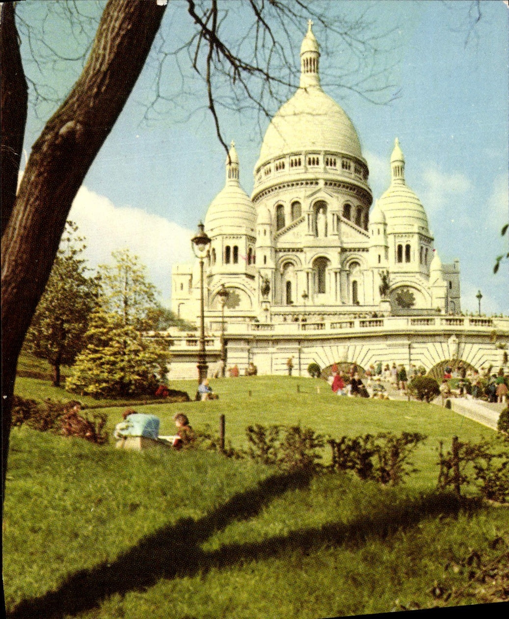 CPM Paris La Basilique Du Sacre Coeur De Montmartre