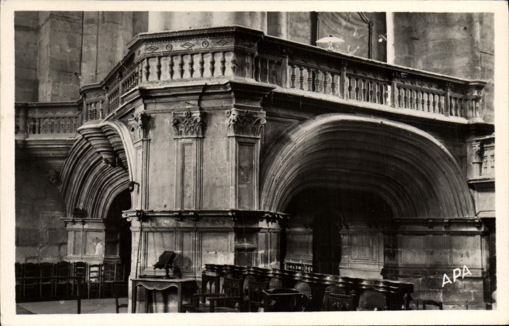 MODERN CARD Rodez Cathedral Philandrier Platform