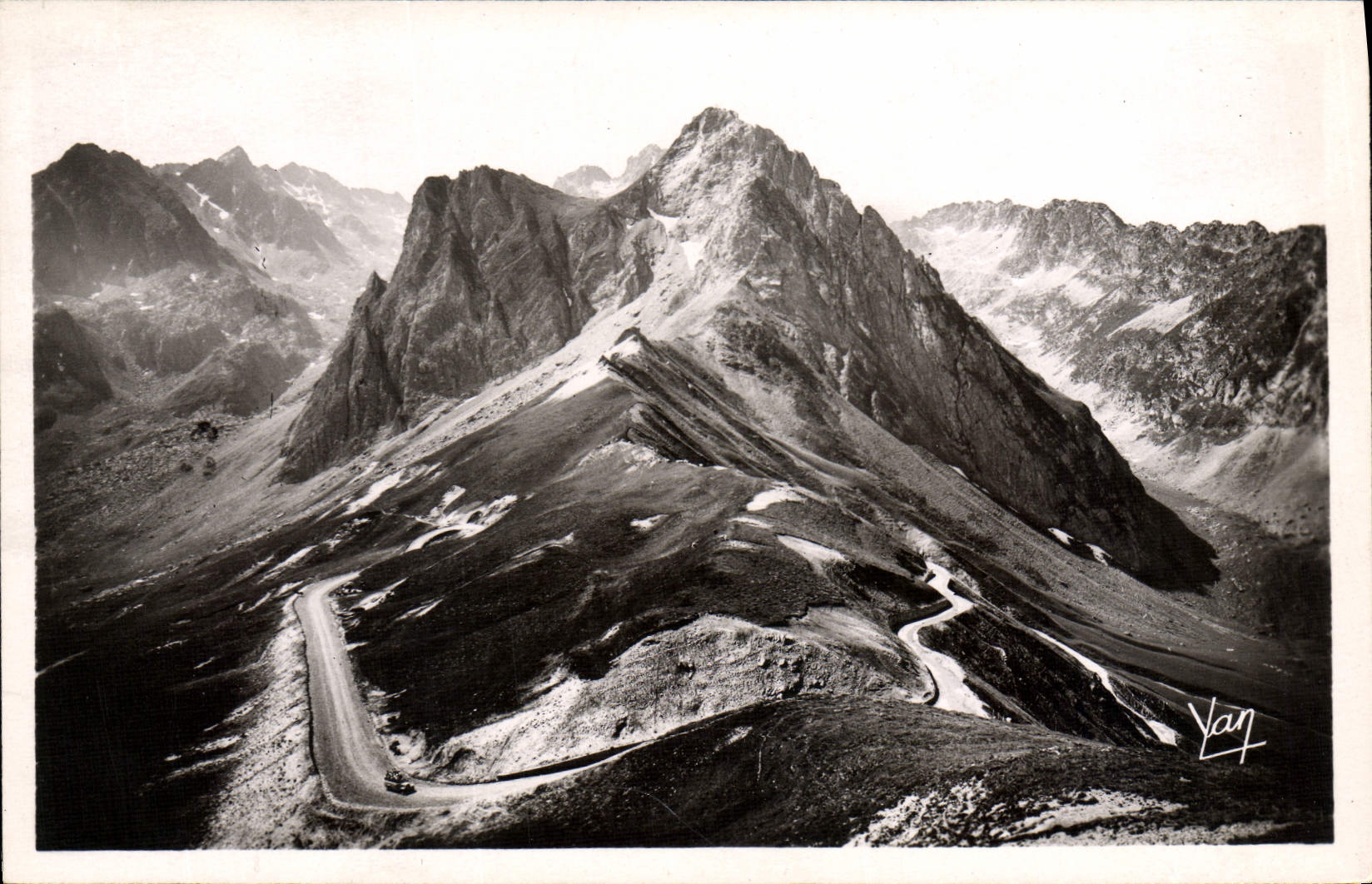 CPM Les Pyrenees Col du Tourmalet