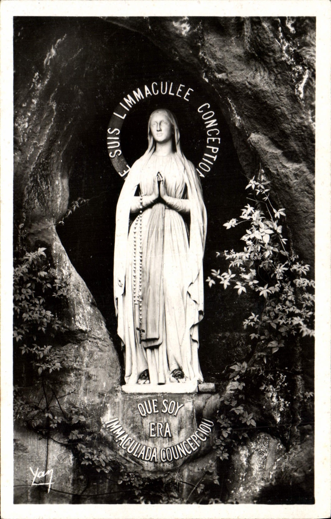 VINTAGE POSTCARD Heavy the Virgin and Mircouleuse