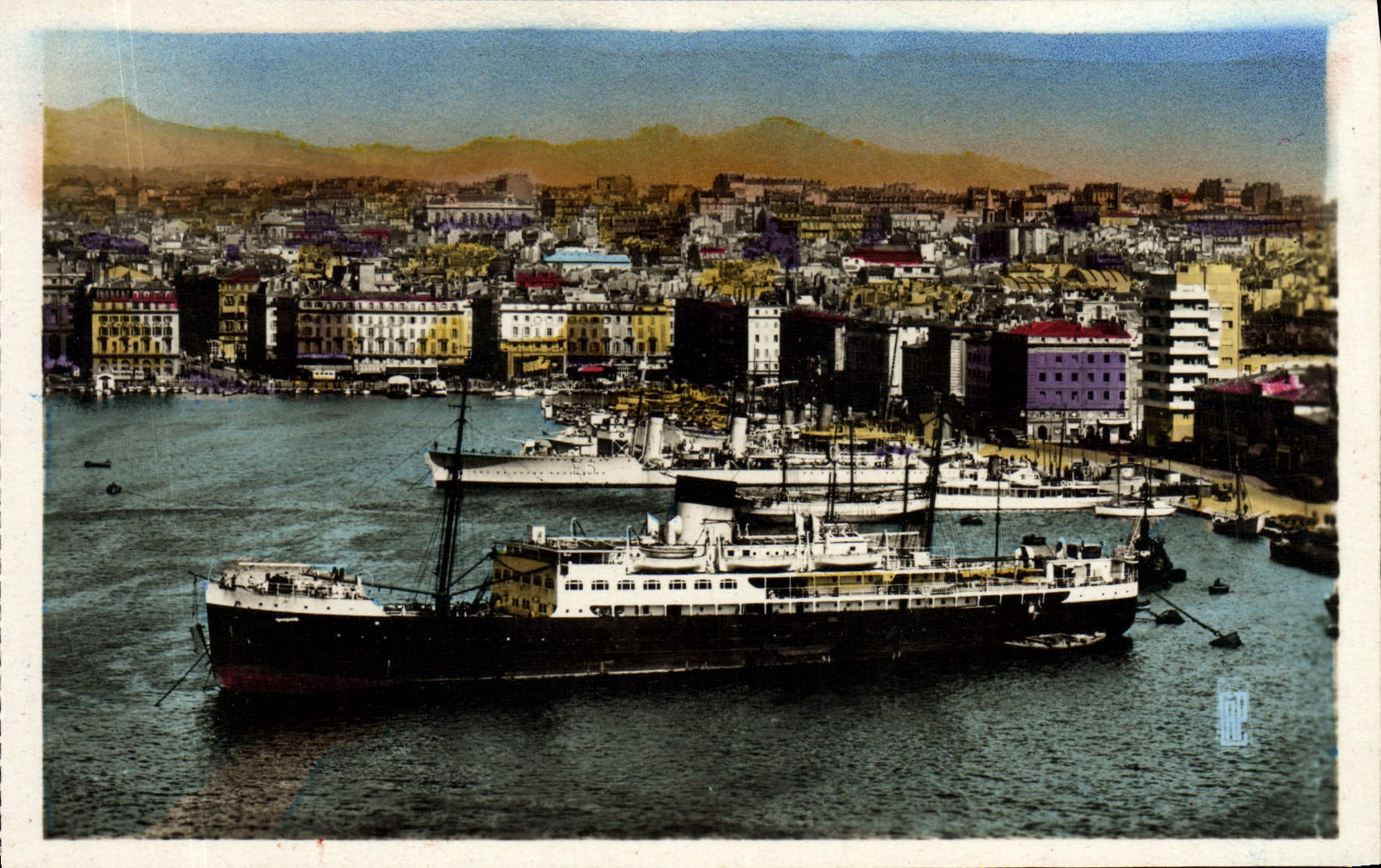 CPM Marseille Vieux Port Vu du Transbourdeur Bateau