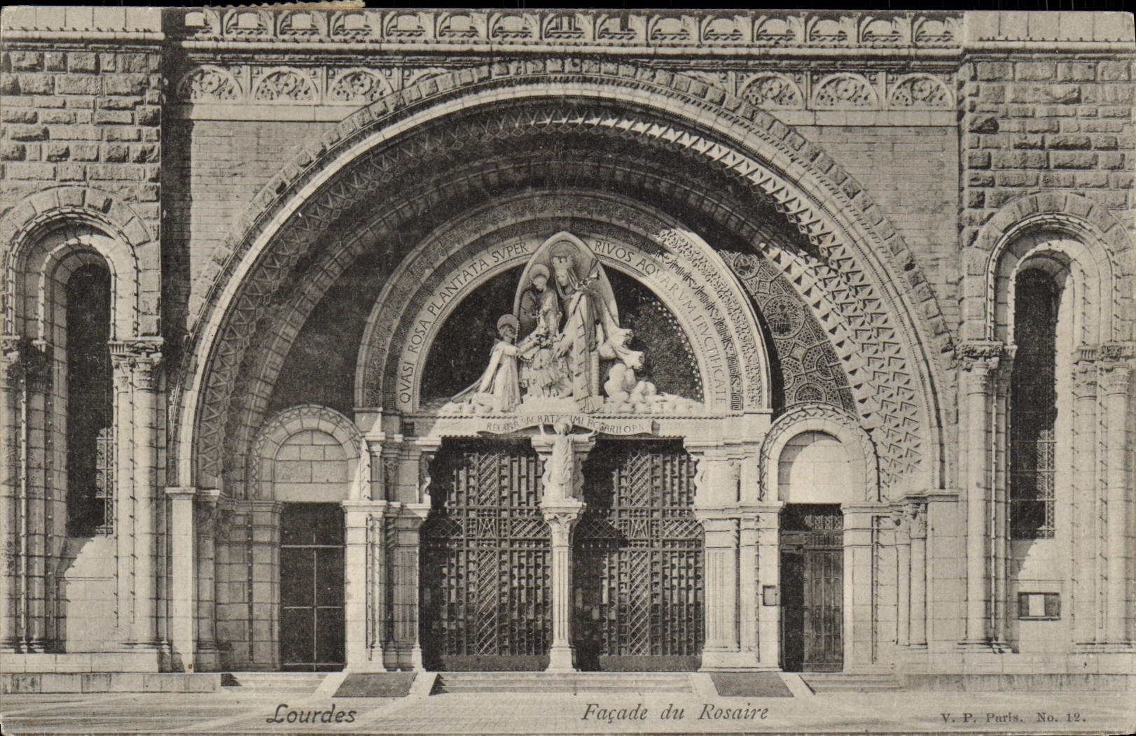 CPA Lourdes Facade du Rosaire