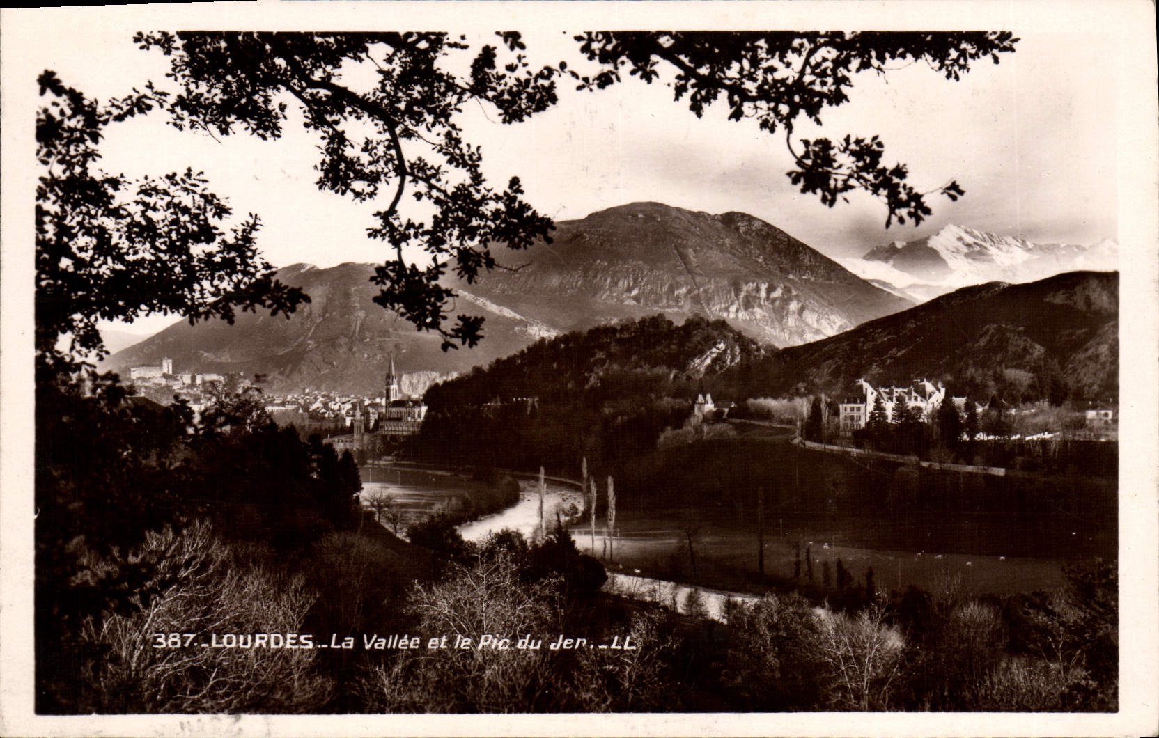 CPM Lourdes La Vallee et le Pic du Jer