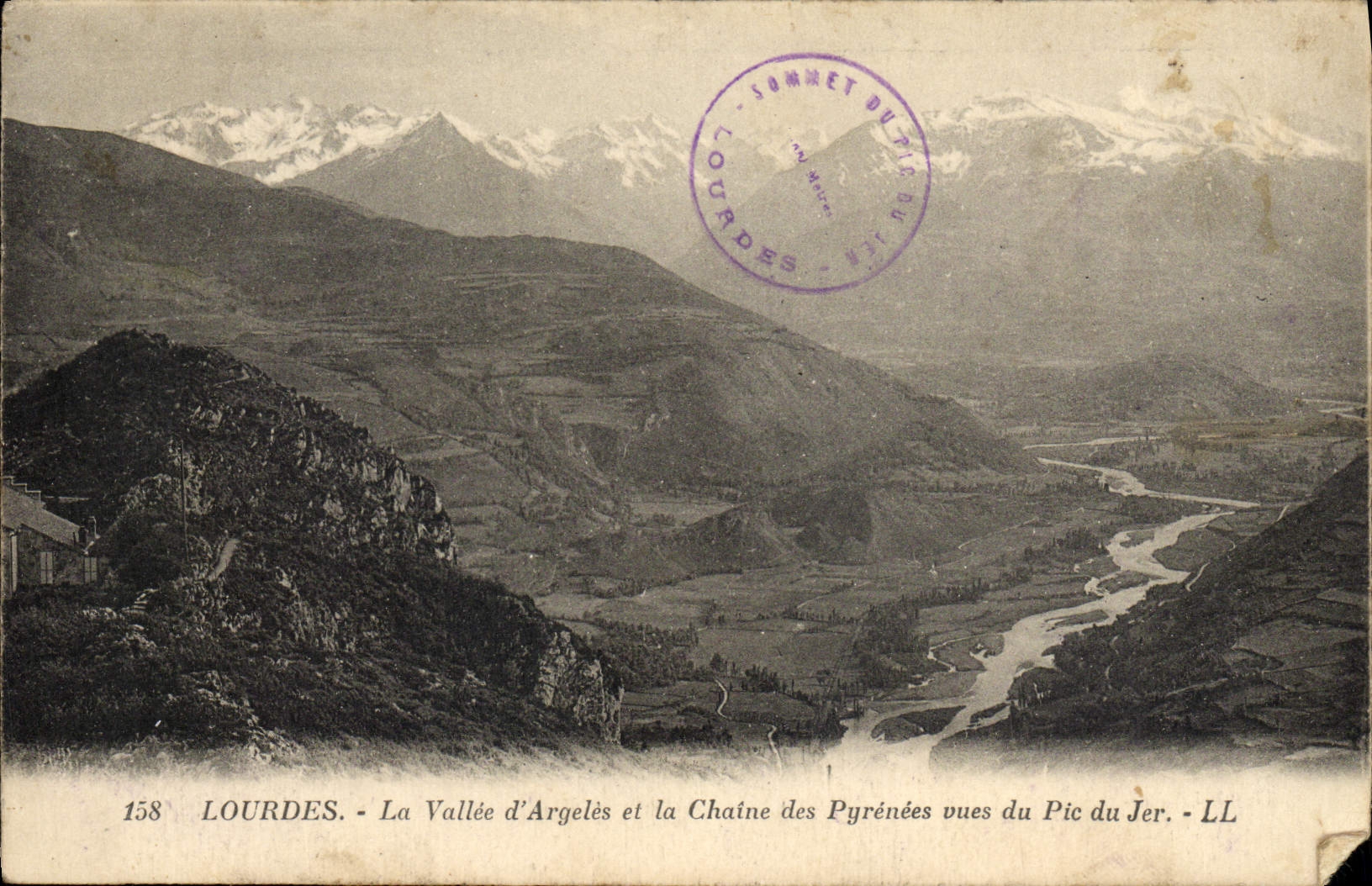 CPA Lourdes La Vallee D'Argeles et la Chaine des Pyrenees Vues du Pic du Jer