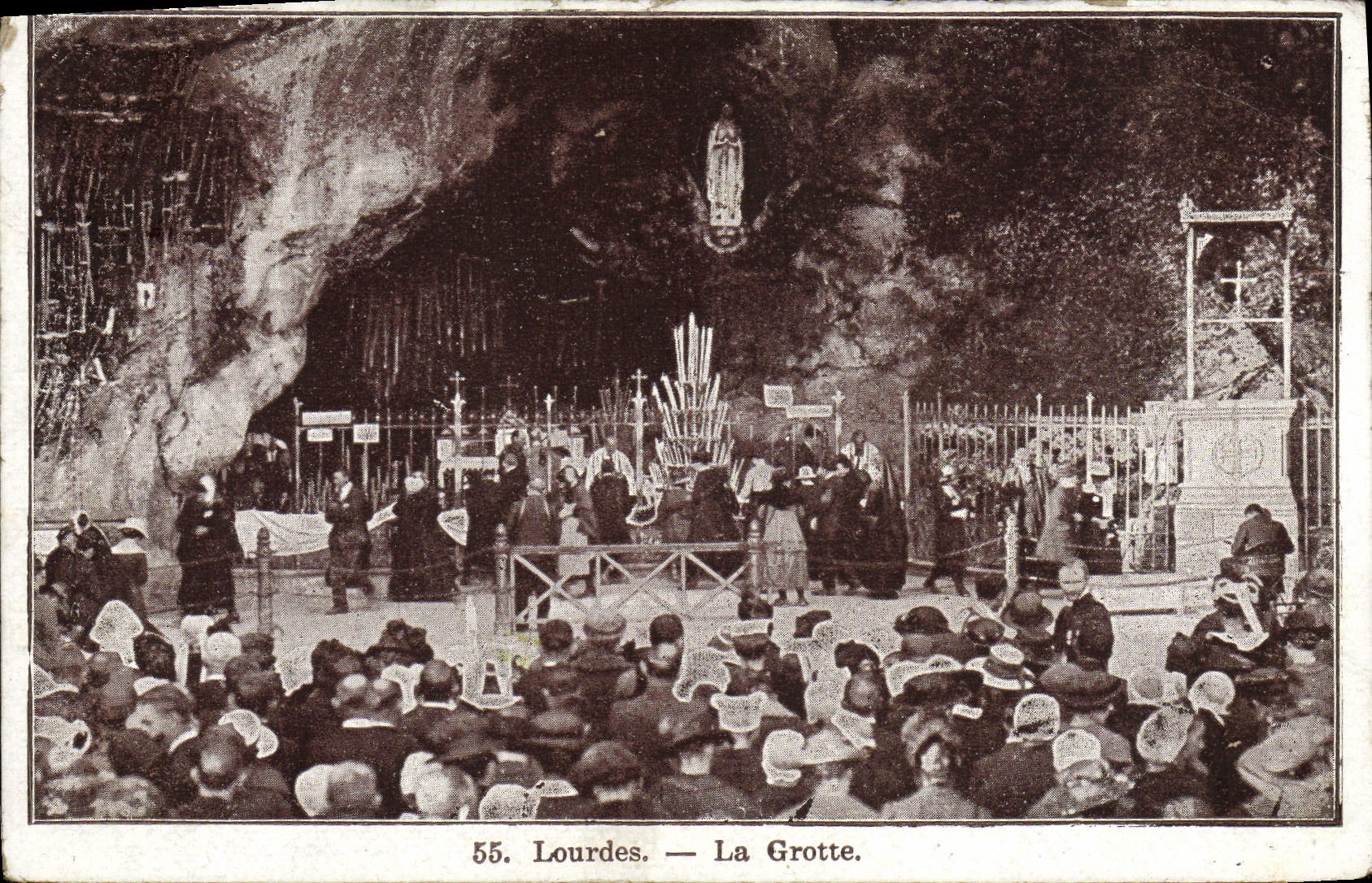 CPA Lourdes La Grotte 