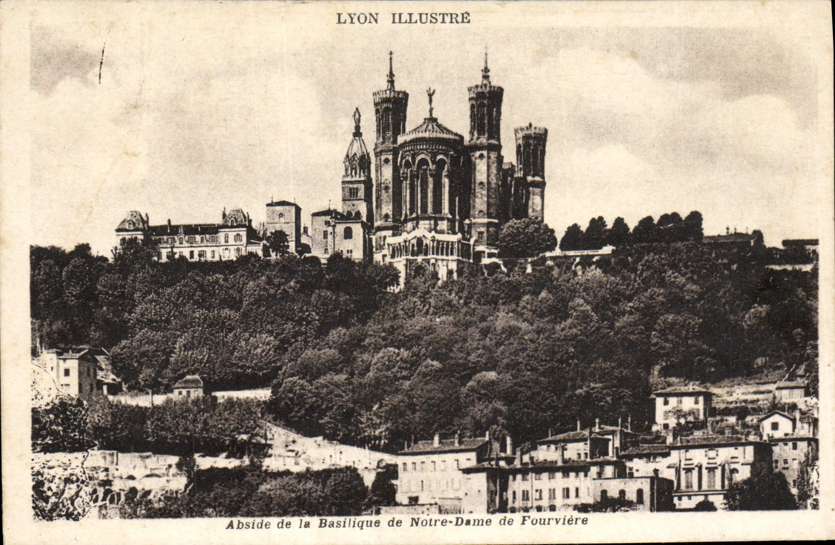 VINTAGE POSTCARD Lyon Apse of the basilica of Notre Dame