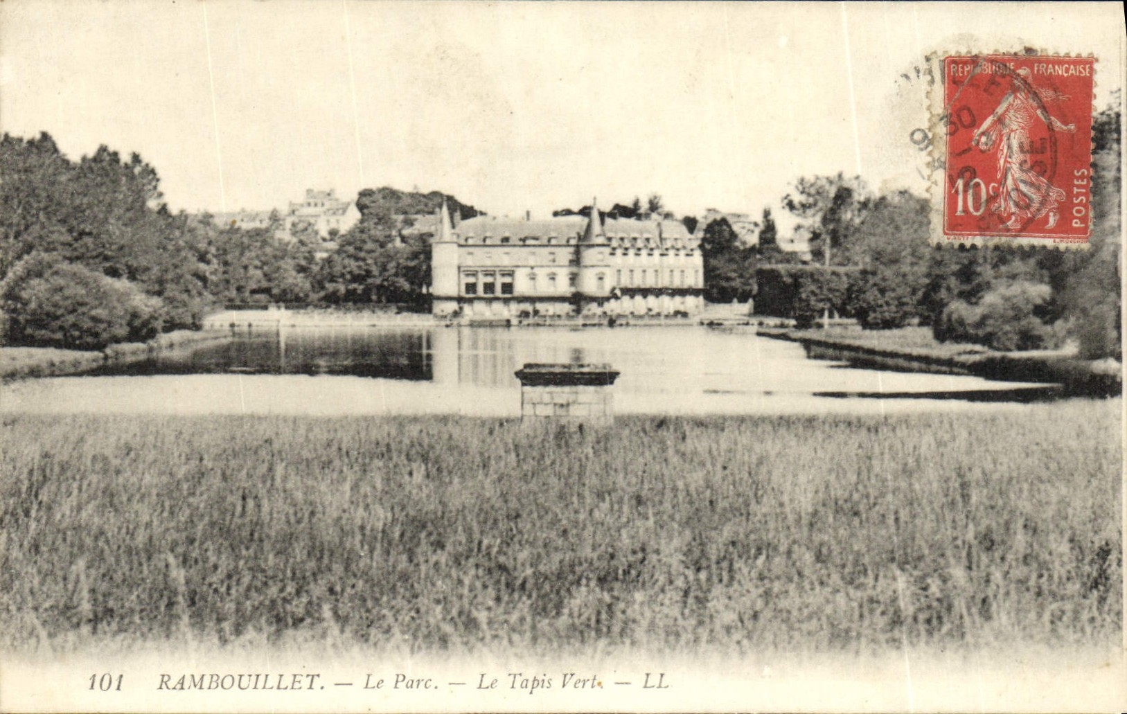 CPA Rambouillet Le Parc Le tapis vert
